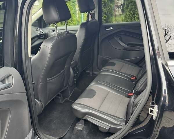 Черный Форд Куга, объемом двигателя 2 л и пробегом 221 тыс. км за 9999 $, фото 4 на Automoto.ua