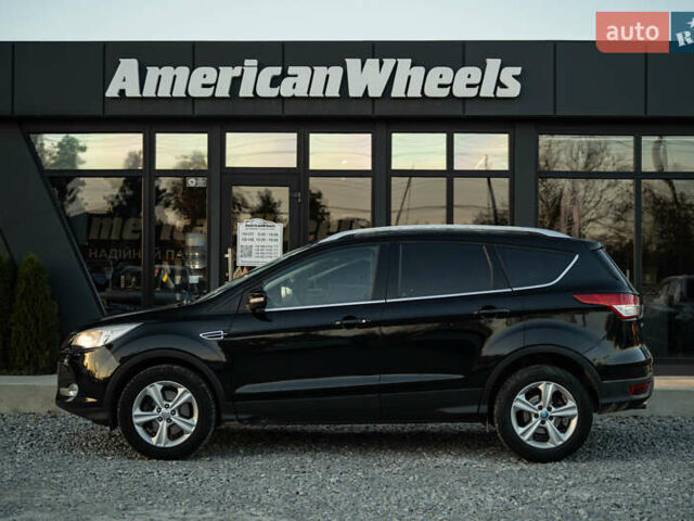 Черный Форд Куга, объемом двигателя 2 л и пробегом 229 тыс. км за 12800 $, фото 3 на Automoto.ua