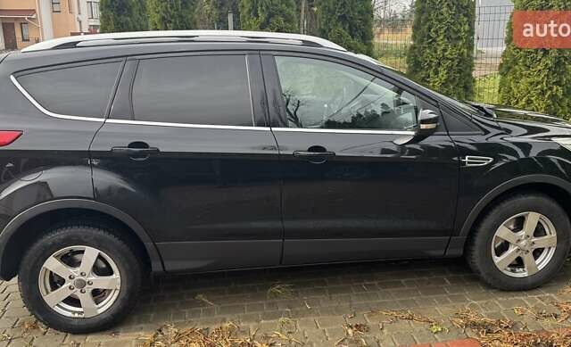 Черный Форд Куга, объемом двигателя 2 л и пробегом 221 тыс. км за 9999 $, фото 1 на Automoto.ua