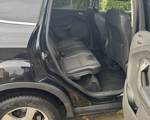 Черный Форд Куга, объемом двигателя 2 л и пробегом 221 тыс. км за 9999 $, фото 6 на Automoto.ua