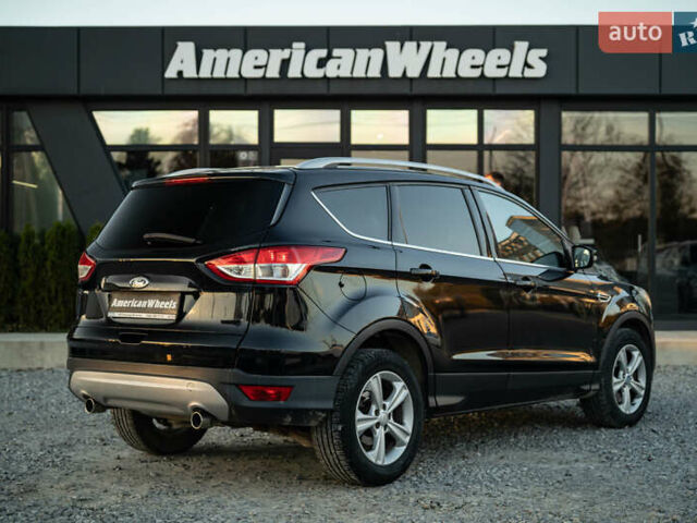 Черный Форд Куга, объемом двигателя 2 л и пробегом 229 тыс. км за 12800 $, фото 4 на Automoto.ua