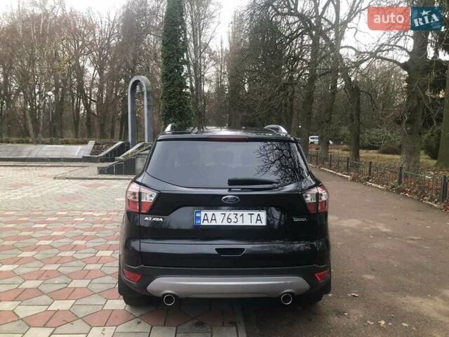 Черный Форд Куга, объемом двигателя 2 л и пробегом 159 тыс. км за 13700 $, фото 10 на Automoto.ua