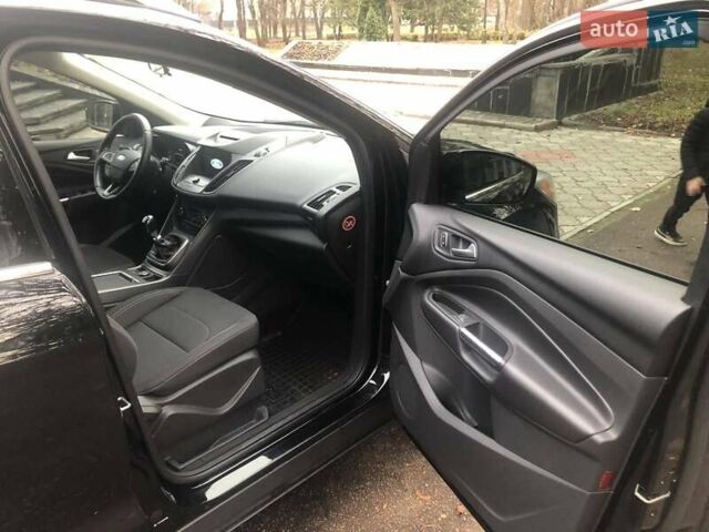 Черный Форд Куга, объемом двигателя 2 л и пробегом 159 тыс. км за 13700 $, фото 18 на Automoto.ua
