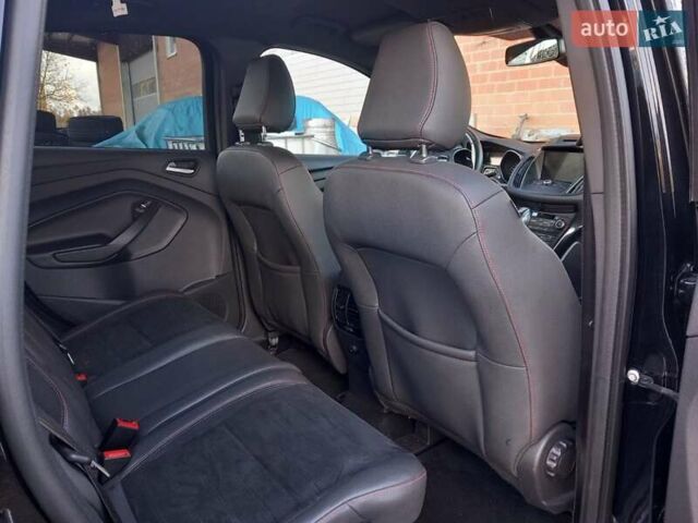 Черный Форд Куга, объемом двигателя 1.5 л и пробегом 71 тыс. км за 17000 $, фото 17 на Automoto.ua