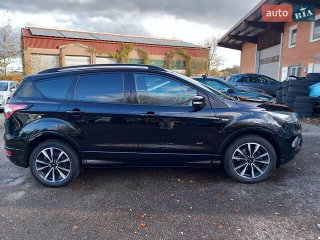 Черный Форд Куга, объемом двигателя 1.5 л и пробегом 71 тыс. км за 17000 $, фото 7 на Automoto.ua