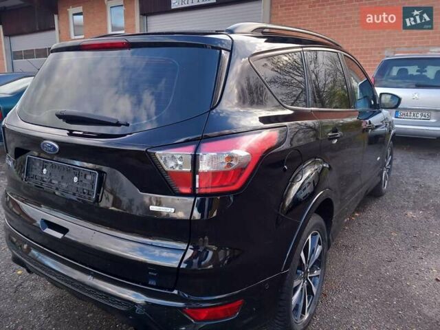 Черный Форд Куга, объемом двигателя 1.5 л и пробегом 71 тыс. км за 17000 $, фото 12 на Automoto.ua