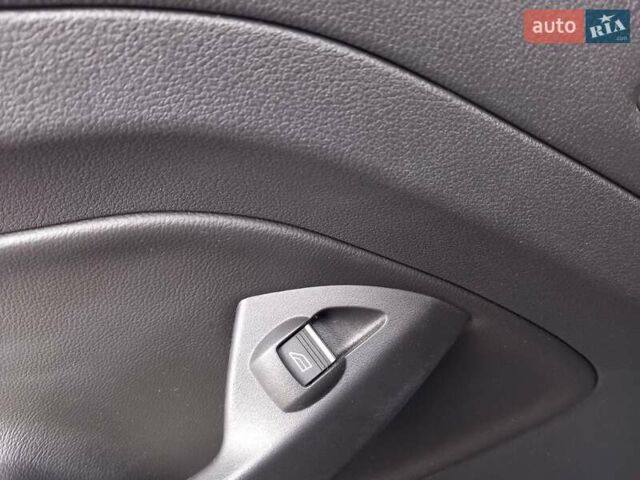 Черный Форд Куга, объемом двигателя 1.5 л и пробегом 71 тыс. км за 17000 $, фото 24 на Automoto.ua