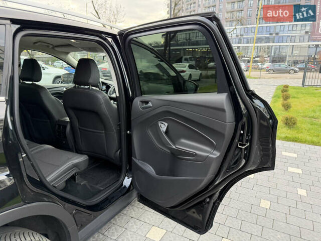 Чорний Форд Куга, об'ємом двигуна 1.5 л та пробігом 188 тис. км за 16500 $, фото 38 на Automoto.ua