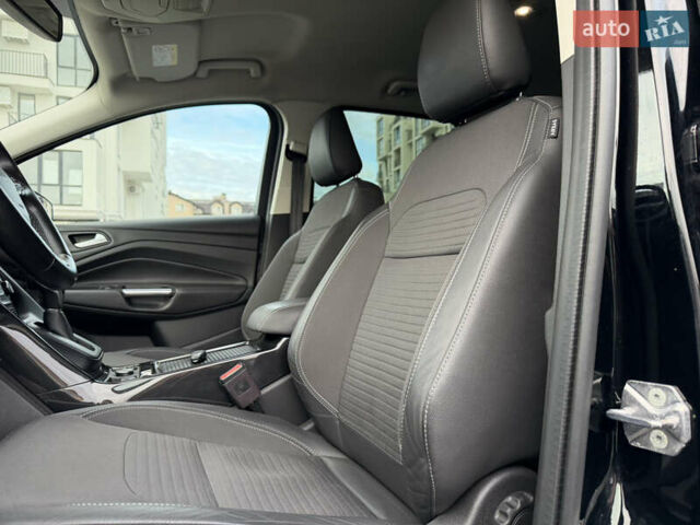 Чорний Форд Куга, об'ємом двигуна 1.5 л та пробігом 188 тис. км за 16500 $, фото 32 на Automoto.ua