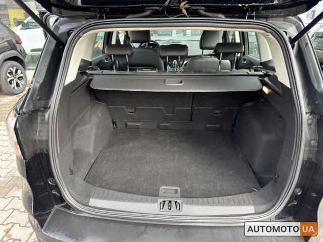 Чорний Форд Куга, об'ємом двигуна 2 л та пробігом 48 тис. км за 22500 $, фото 5 на Automoto.ua