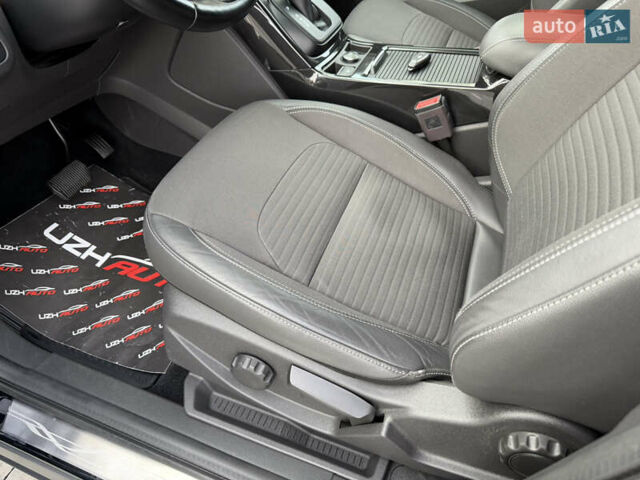 Чорний Форд Куга, об'ємом двигуна 1.5 л та пробігом 188 тис. км за 16500 $, фото 33 на Automoto.ua