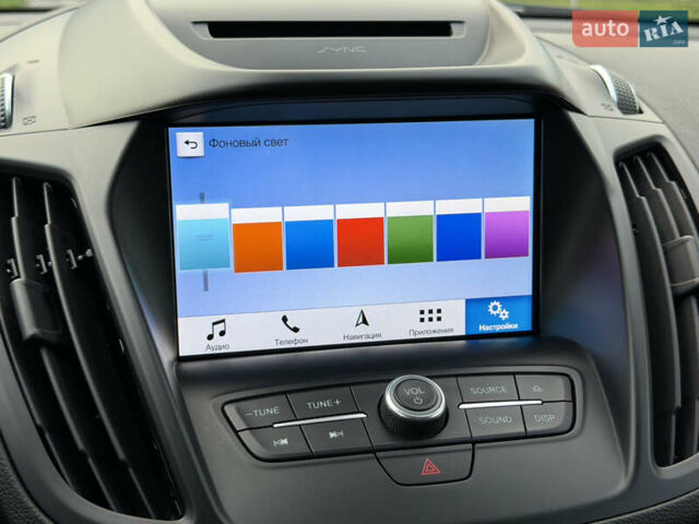 Чорний Форд Куга, об'ємом двигуна 1.5 л та пробігом 188 тис. км за 16500 $, фото 65 на Automoto.ua