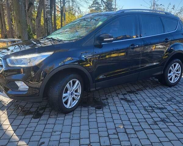 Черный Форд Куга, объемом двигателя 2 л и пробегом 207 тыс. км за 14999 $, фото 9 на Automoto.ua