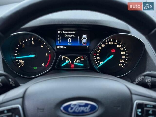 Черный Форд Куга, объемом двигателя 2 л и пробегом 222 тыс. км за 17200 $, фото 23 на Automoto.ua