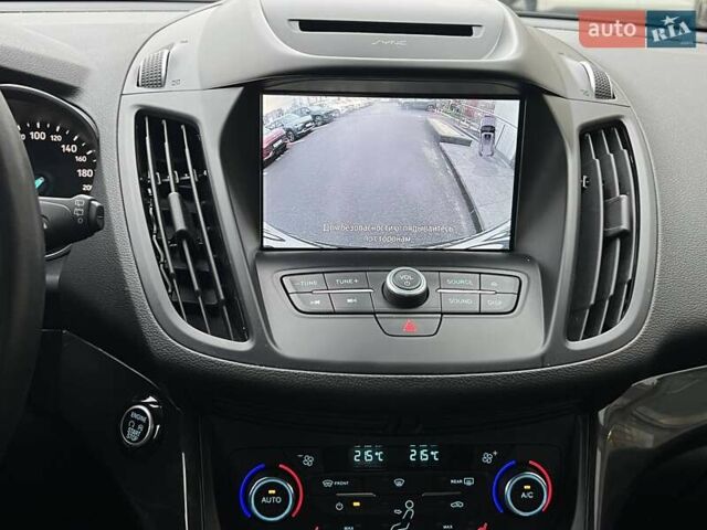 Черный Форд Куга, объемом двигателя 1.5 л и пробегом 92 тыс. км за 17298 $, фото 28 на Automoto.ua