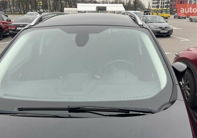 Черный Форд Куга, объемом двигателя 2 л и пробегом 153 тыс. км за 18900 $, фото 7 на Automoto.ua