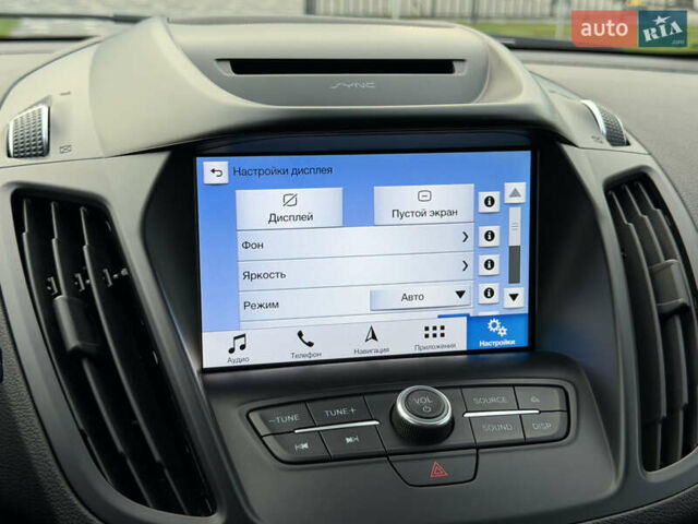 Чорний Форд Куга, об'ємом двигуна 1.5 л та пробігом 188 тис. км за 16500 $, фото 64 на Automoto.ua