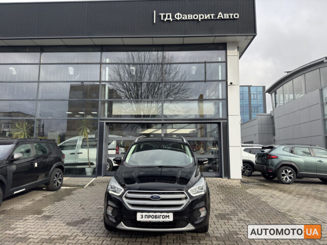 Чорний Форд Куга, об'ємом двигуна 2 л та пробігом 48 тис. км за 22500 $, фото 1 на Automoto.ua
