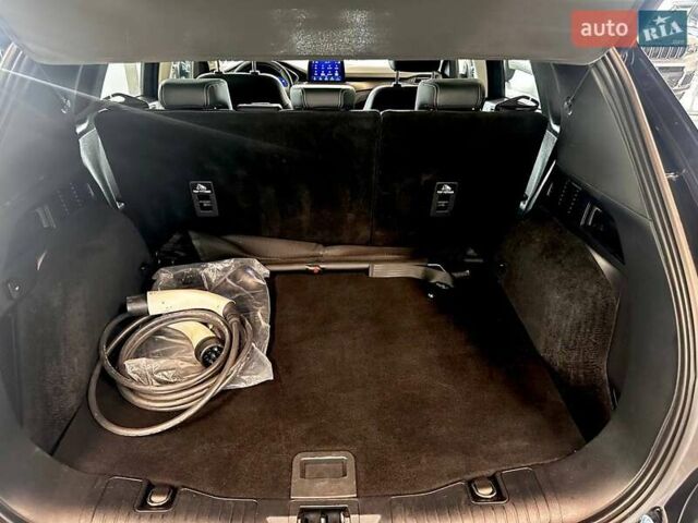 Черный Форд Куга, объемом двигателя 2.49 л и пробегом 142 тыс. км за 26990 $, фото 48 на Automoto.ua