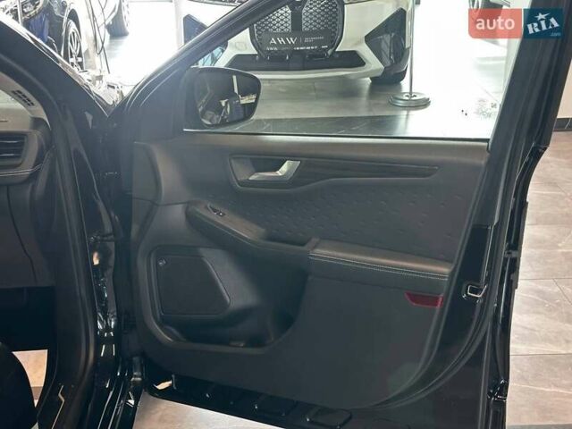 Черный Форд Куга, объемом двигателя 2.49 л и пробегом 142 тыс. км за 26990 $, фото 43 на Automoto.ua