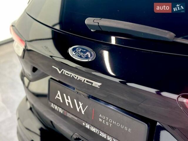 Черный Форд Куга, объемом двигателя 2.49 л и пробегом 142 тыс. км за 26990 $, фото 51 на Automoto.ua