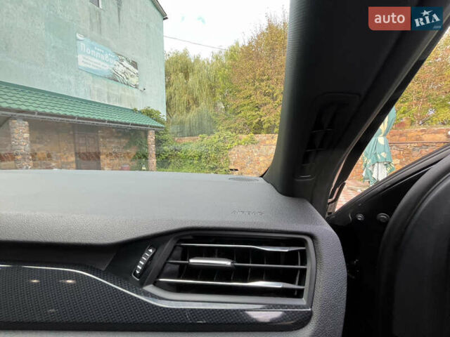 Чорний Форд Куга, об'ємом двигуна 2.49 л та пробігом 152 тис. км за 26800 $, фото 104 на Automoto.ua