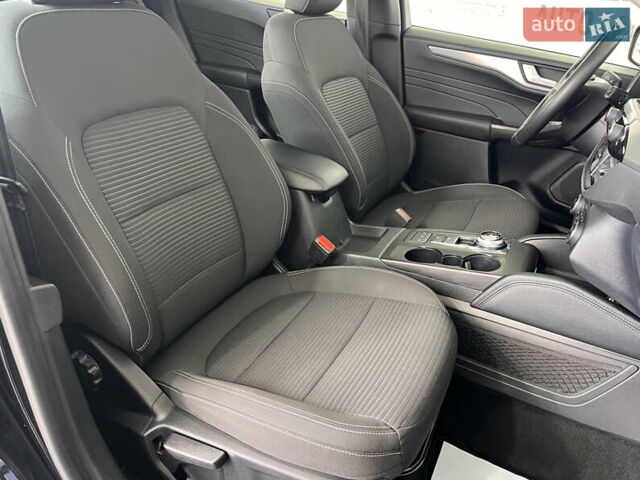 Форд Куга 2021 у Львові на Automoto.ua Чорний Форд Куга, об'ємом двигуна 1.5 л та пробігом 191 тис. км за 21950 $, фото 8 на Automoto.ua