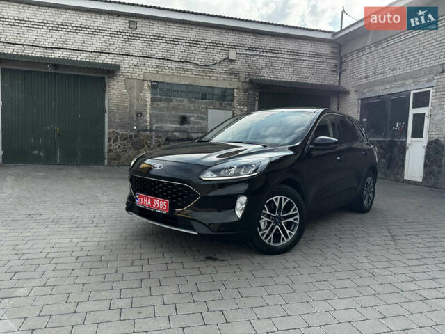 Чорний Форд Куга, об'ємом двигуна 2.5 л та пробігом 175 тис. км за 23750 $, фото 1 на Automoto.ua