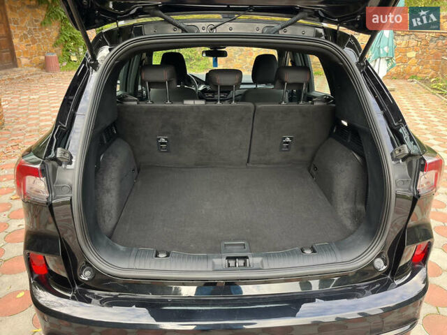 Чорний Форд Куга, об'ємом двигуна 2.49 л та пробігом 152 тис. км за 26800 $, фото 80 на Automoto.ua