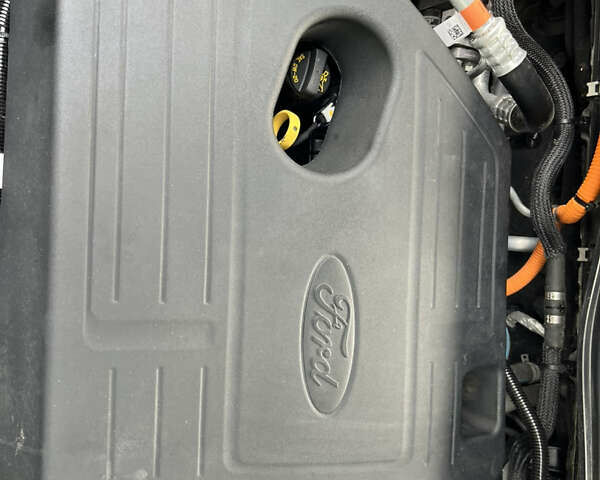 Чорний Форд Куга, об'ємом двигуна 2.49 л та пробігом 152 тис. км за 26800 $, фото 91 на Automoto.ua