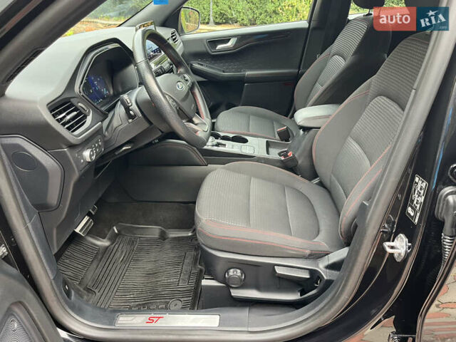 Чорний Форд Куга, об'ємом двигуна 2.49 л та пробігом 152 тис. км за 26800 $, фото 53 на Automoto.ua