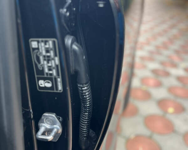 Чорний Форд Куга, об'ємом двигуна 2.49 л та пробігом 152 тис. км за 26800 $, фото 93 на Automoto.ua