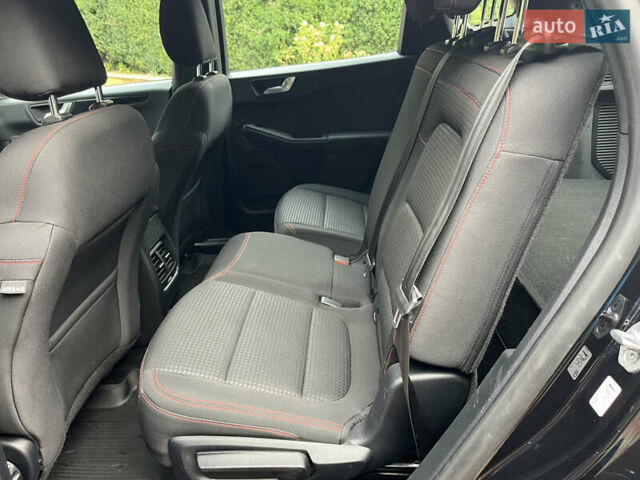 Чорний Форд Куга, об'ємом двигуна 2.49 л та пробігом 152 тис. км за 26800 $, фото 67 на Automoto.ua