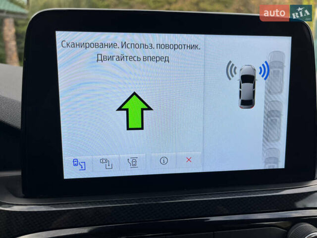 Чорний Форд Куга, об'ємом двигуна 2.49 л та пробігом 152 тис. км за 26800 $, фото 121 на Automoto.ua