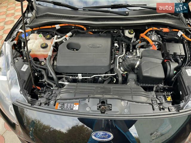 Чорний Форд Куга, об'ємом двигуна 2.49 л та пробігом 152 тис. км за 26800 $, фото 86 на Automoto.ua