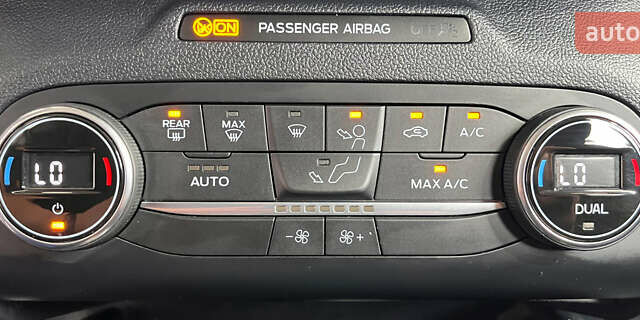 Черный Форд Куга, объемом двигателя 1.5 л и пробегом 191 тыс. км за 21950 $, фото 23 на Automoto.ua