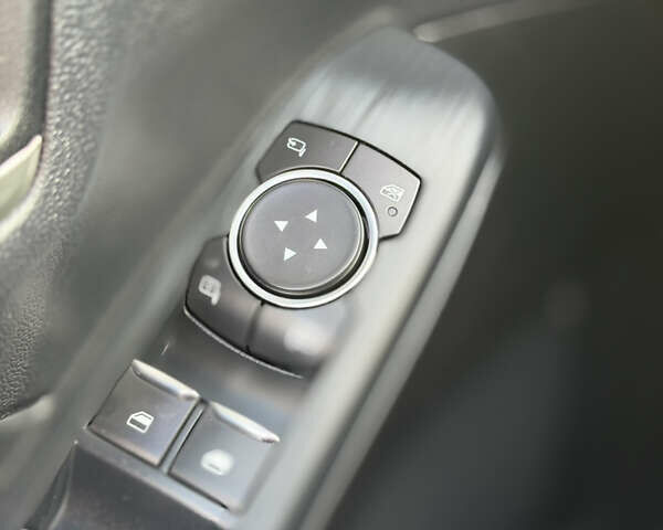 Черный Форд Куга, объемом двигателя 1.5 л и пробегом 180 тыс. км за 20500 $, фото 25 на Automoto.ua