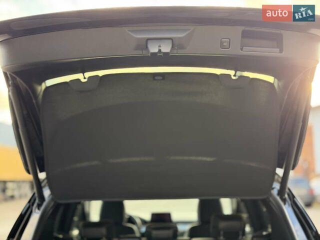 Черный Форд Куга, объемом двигателя 1.5 л и пробегом 180 тыс. км за 20500 $, фото 16 на Automoto.ua