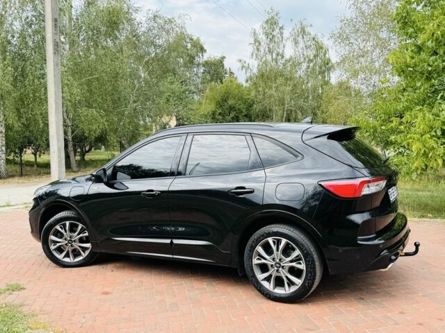 Черный Форд Куга, объемом двигателя 2.5 л и пробегом 29 тыс. км за 29500 $, фото 5 на Automoto.ua