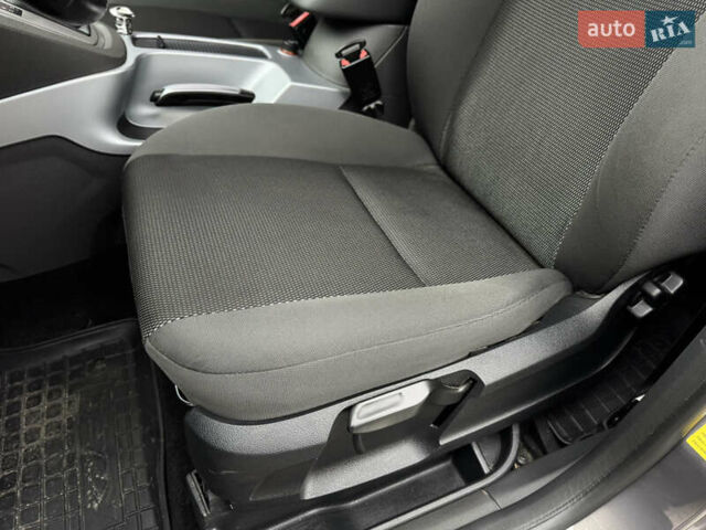 Коричневый Форд Куга, объемом двигателя 2 л и пробегом 170 тыс. км за 10300 $, фото 26 на Automoto.ua