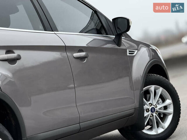 Коричневый Форд Куга, объемом двигателя 2 л и пробегом 170 тыс. км за 10300 $, фото 17 на Automoto.ua