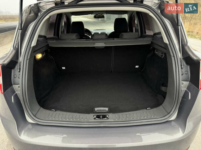 Коричневый Форд Куга, объемом двигателя 2 л и пробегом 170 тыс. км за 10300 $, фото 37 на Automoto.ua