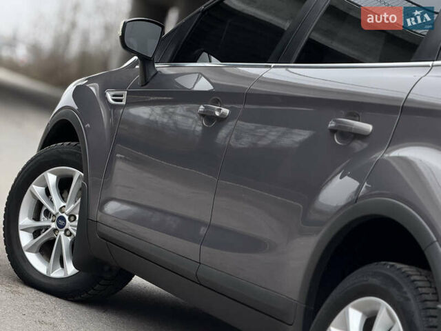 Коричневый Форд Куга, объемом двигателя 2 л и пробегом 170 тыс. км за 10300 $, фото 11 на Automoto.ua