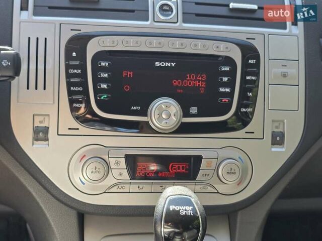 Коричневый Форд Куга, объемом двигателя 2 л и пробегом 85 тыс. км за 12900 $, фото 25 на Automoto.ua