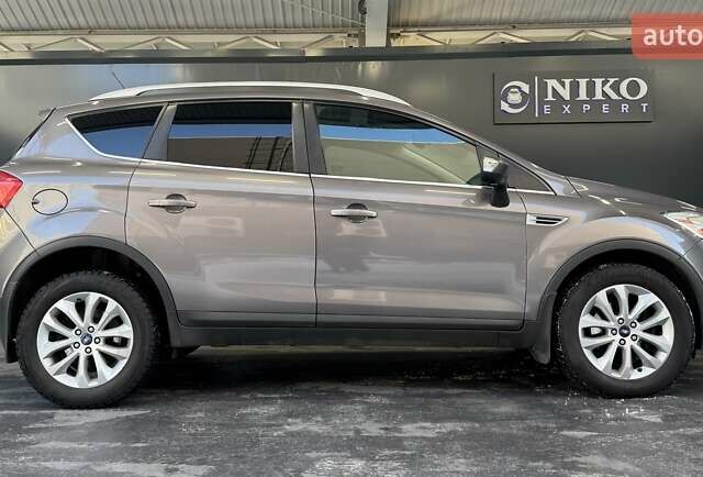 Коричневий Форд Куга, об'ємом двигуна 2 л та пробігом 178 тис. км за 10900 $, фото 24 на Automoto.ua