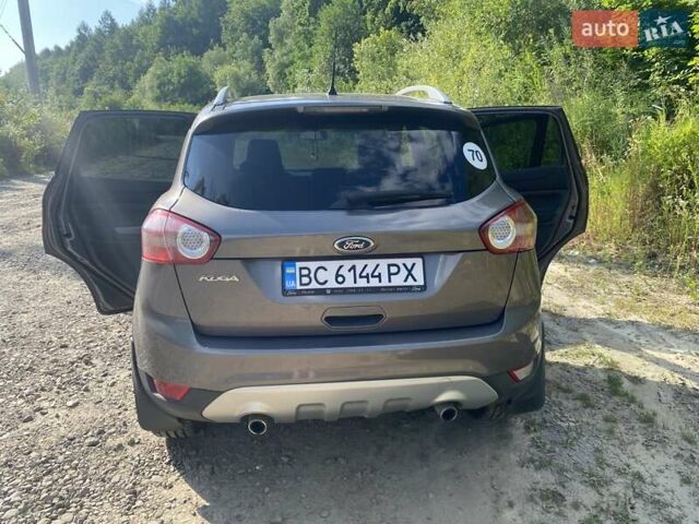 Коричневый Форд Куга, объемом двигателя 2 л и пробегом 211 тыс. км за 10500 $, фото 3 на Automoto.ua