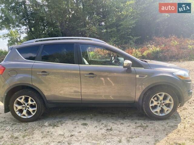 Коричневый Форд Куга, объемом двигателя 2 л и пробегом 211 тыс. км за 10500 $, фото 8 на Automoto.ua