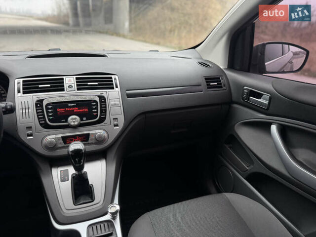 Коричневый Форд Куга, объемом двигателя 2 л и пробегом 170 тыс. км за 10300 $, фото 20 на Automoto.ua