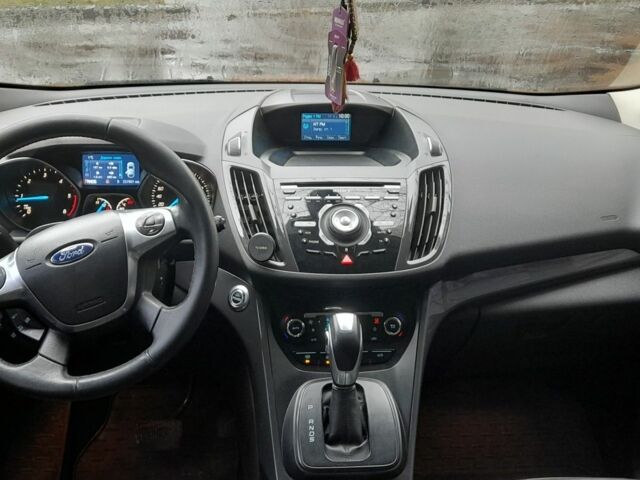 Коричневий Форд Куга, об'ємом двигуна 2 л та пробігом 255 тис. км за 13950 $, фото 15 на Automoto.ua