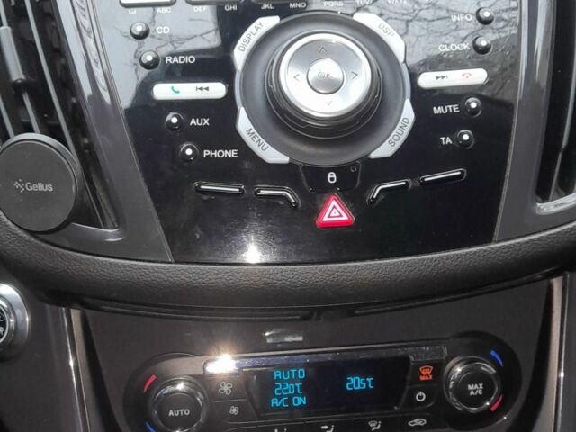 Коричневий Форд Куга, об'ємом двигуна 2 л та пробігом 255 тис. км за 13950 $, фото 19 на Automoto.ua